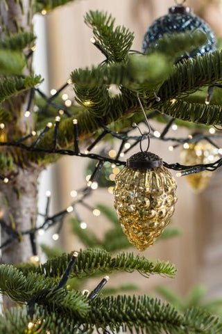 Ardian Ornament Set