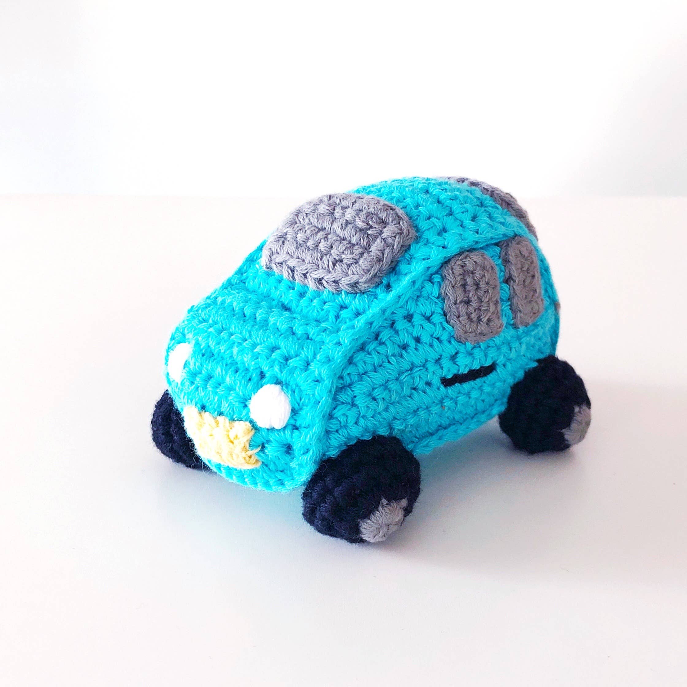 Pebble Organic Plush Toy Car Rattle