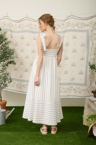 Elizebeth Empire Waist Midi Dress