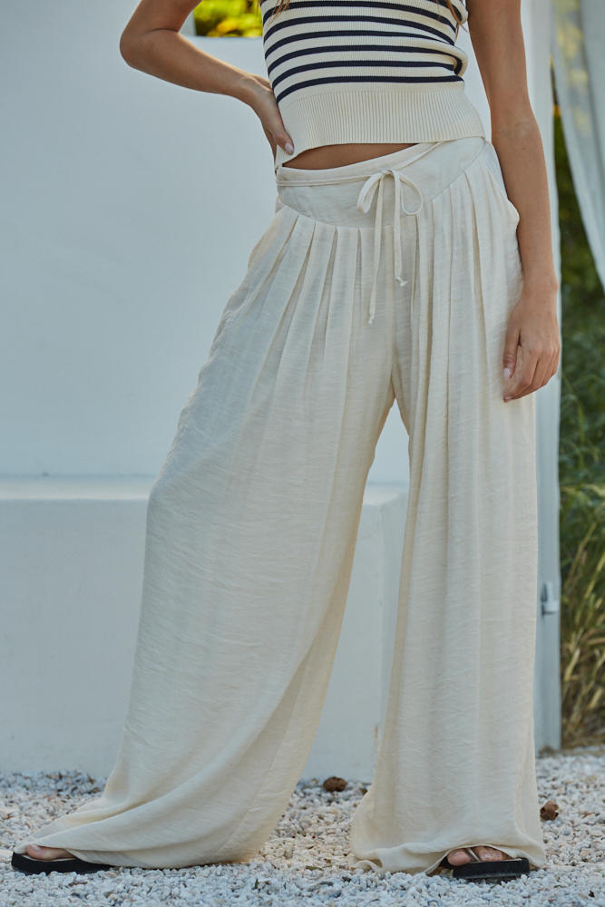 Sarah Smooth Sailing Woven Pants