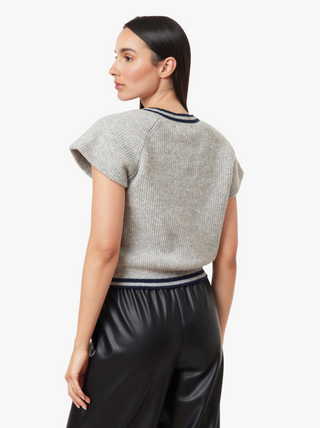 Habitual Jen Ribbed Sweater Vest