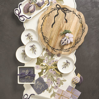 Engraved Wreath Wood Board
