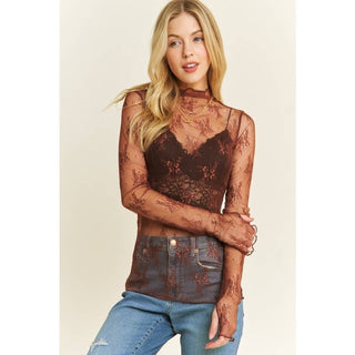 Alexis Lace Sleeved Fitted Top