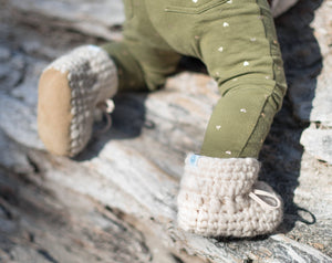 Commons Baby Sweater Moccs