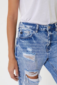 KanCan Maddie High Rise Mom Jeans