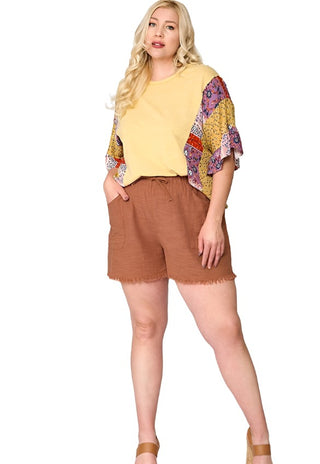 Jaelynn Frayed Hem Shorts